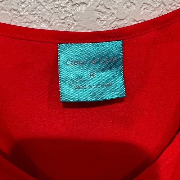 Top - Picture 2 of 3